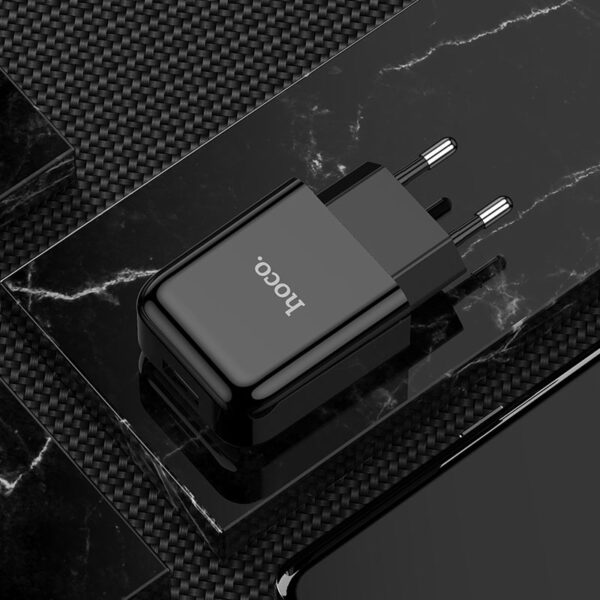 HOCO - N2 VIGOUR SINGLE USB TRAVEL CHARGER SINGLE USB 5V/2,1A BLACK