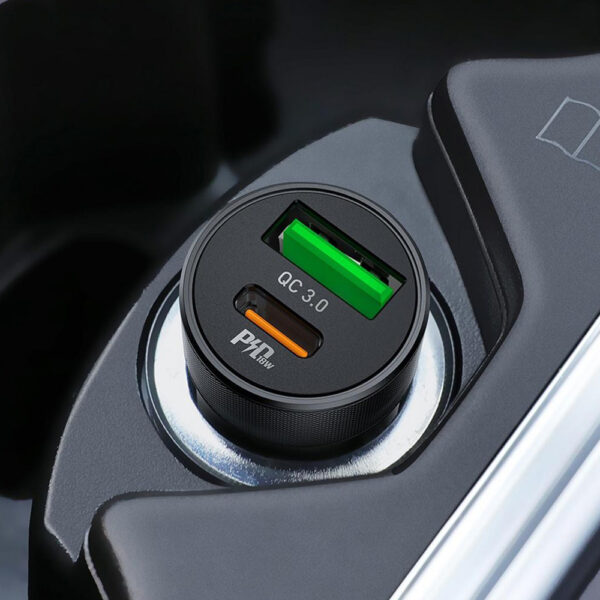 HOCO - Z32B SPEED UP CAR CHARGER DUAL WITH TYPE C PD QC3.0A AND USB 1.5A FAST CHARGING 4.5A 27W BLACK